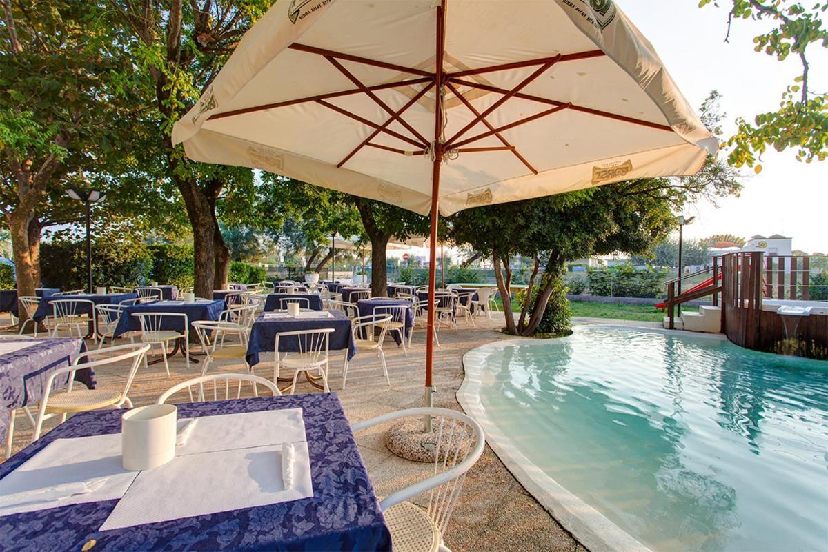 Hotel Eritrea Cesenatico Eksteriør billede