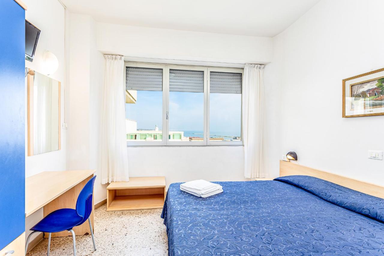 Hotel Eritrea Cesenatico Eksteriør billede