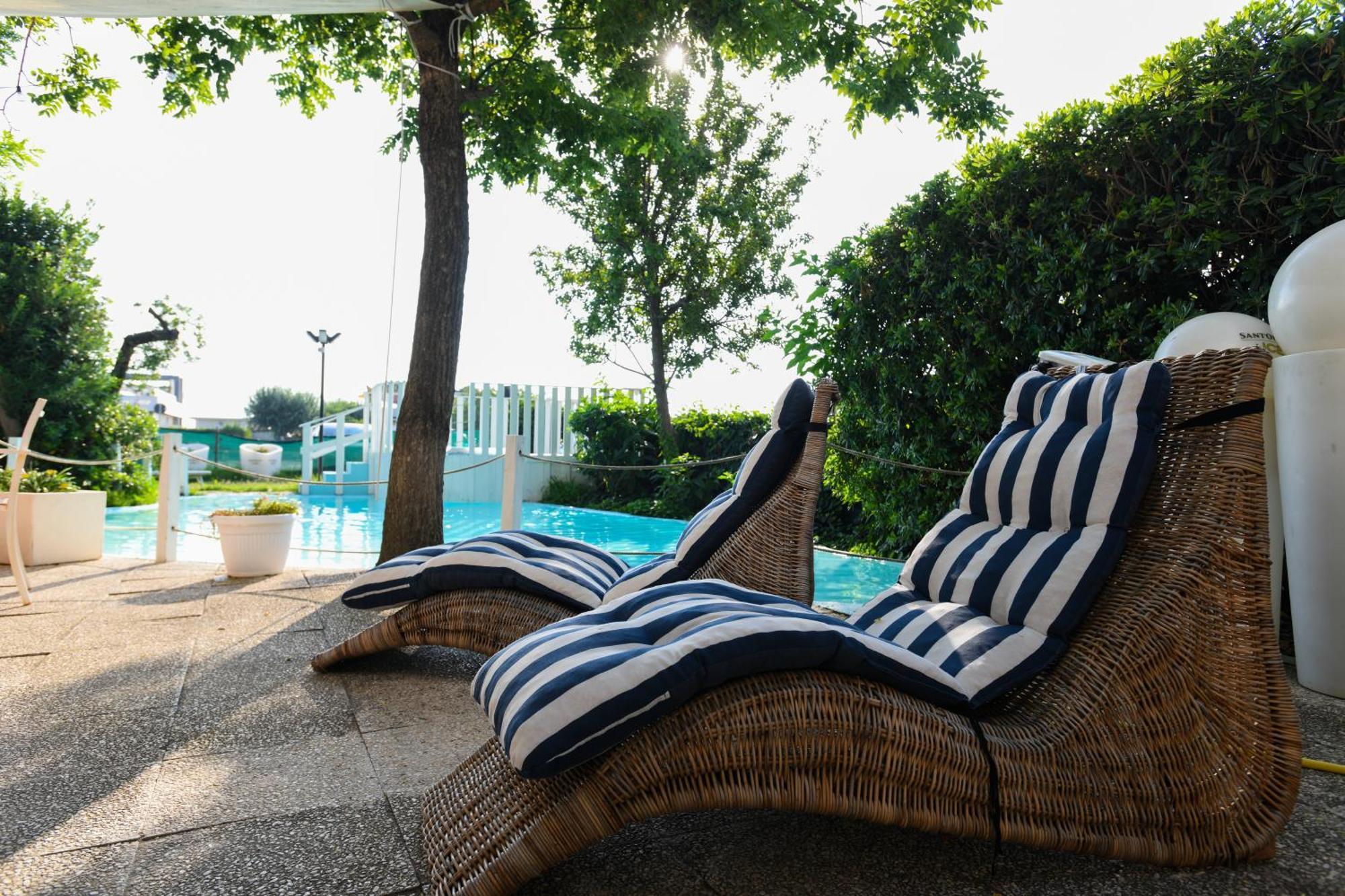 Hotel Eritrea Cesenatico Eksteriør billede